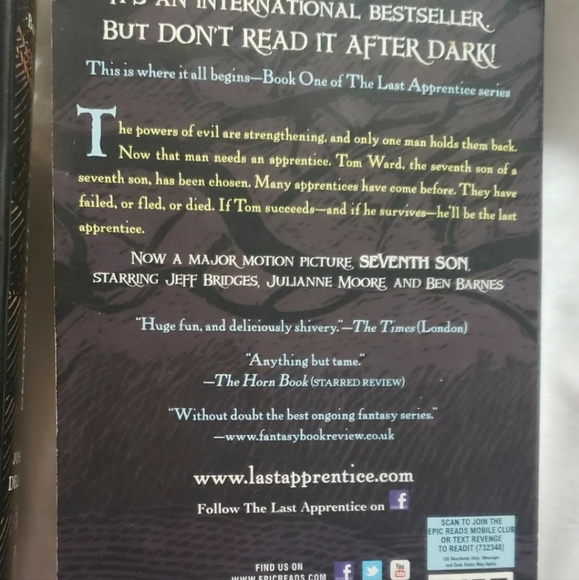 :* Lot of 3 The Last Apprentice books by Joseph Delaney 2 Hardcover  1 softcover - Picture 8 of 8